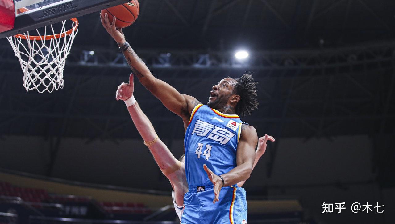 今晚突围战来临，皇家马德里围绕CBA季后赛完成体检，更衣室稳定，临场指挥获称赞的简单介绍